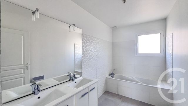 maison à louer - 5 pièces - 105.05 m2 - SUCY EN BRIE - 94 - ILE-DE-FRANCE - Century 21 Bords De Marne