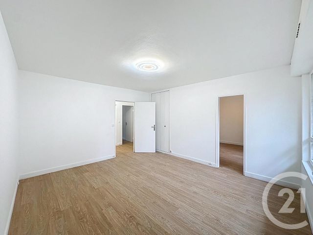 Appartement F2 à vendre - 2 pièces - 53.53 m2 - NOGENT SUR MARNE - 94 - ILE-DE-FRANCE - Century 21 Bords De Marne