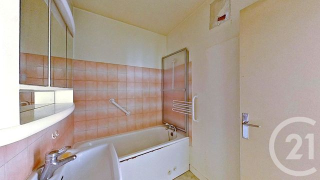 Afficher la photo en grand Appartement F2 à vendre - 2 pièces - 53.53 m2 - NOGENT SUR MARNE - 94 - ILE-DE-FRANCE - Century 21 Bords De Marne