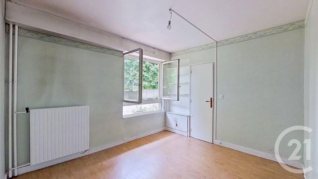 Afficher la photo en grand Appartement F2 à vendre - 2 pièces - 53.53 m2 - NOGENT SUR MARNE - 94 - ILE-DE-FRANCE - Century 21 Bords De Marne