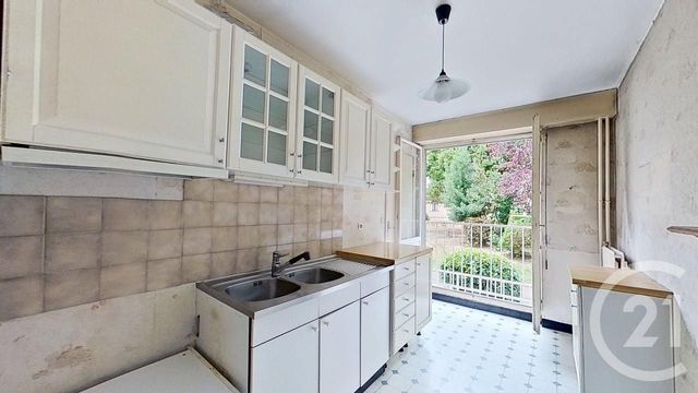 Afficher la photo en grand Appartement F2 à vendre - 2 pièces - 53.53 m2 - NOGENT SUR MARNE - 94 - ILE-DE-FRANCE - Century 21 Bords De Marne