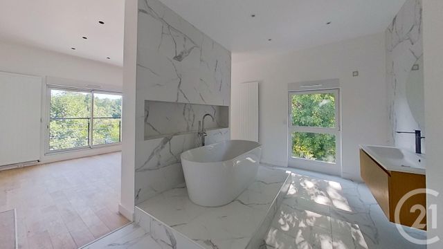 Afficher la photo en grand maison à vendre - 7 pièces - 305.93 m2 - NOGENT SUR MARNE - 94 - ILE-DE-FRANCE - Century 21 Bords De Marne