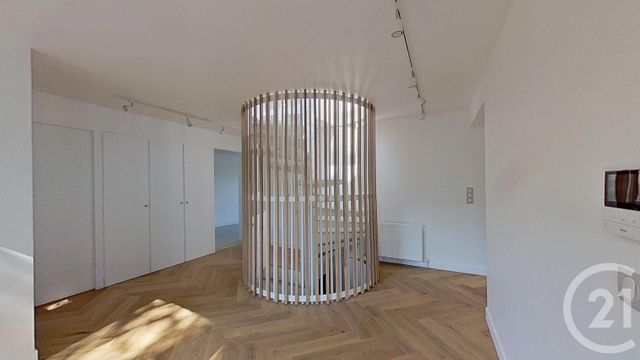 Afficher la photo en grand maison à vendre - 7 pièces - 305.93 m2 - NOGENT SUR MARNE - 94 - ILE-DE-FRANCE - Century 21 Bords De Marne