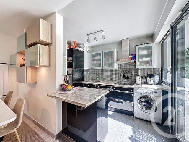 Appartement F3 à vendre - 3 pièces - 81.64 m2 - LE PERREUX SUR MARNE - 94 - ILE-DE-FRANCE - Century 21 Bords De Marne