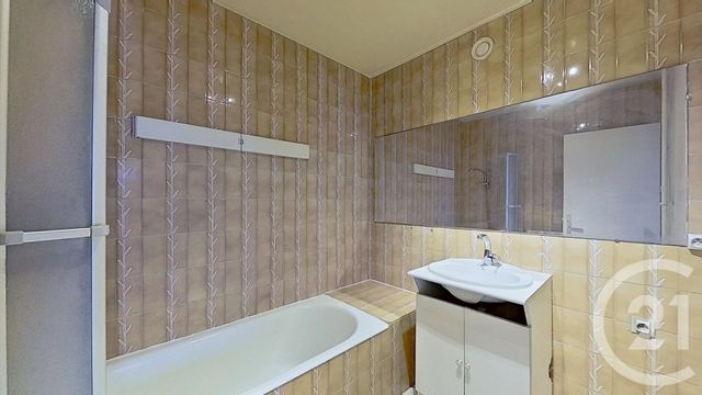 Appartement F2 à vendre - 2 pièces - 57.29 m2 - NOGENT SUR MARNE - 94 - ILE-DE-FRANCE - Century 21 Bords De Marne