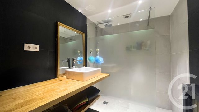 Afficher la photo en grand Appartement F3 à vendre - 3 pièces - 56.19 m2 - NOGENT SUR MARNE - 94 - ILE-DE-FRANCE - Century 21 Bords De Marne