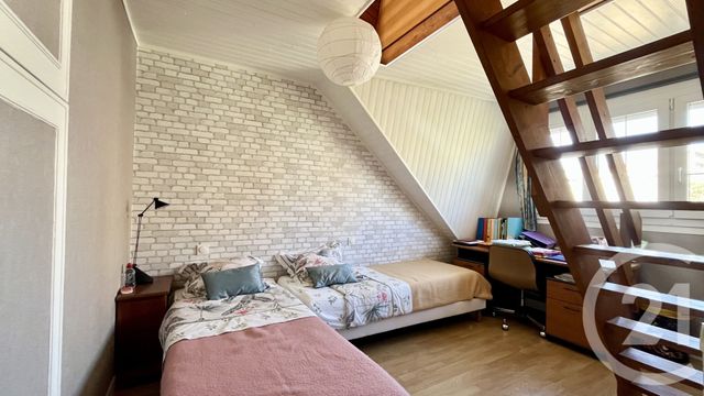 maison à vendre - 7 pièces - 170.72 m2 - NOGENT SUR MARNE - 94 - ILE-DE-FRANCE - Century 21 Bords De Marne