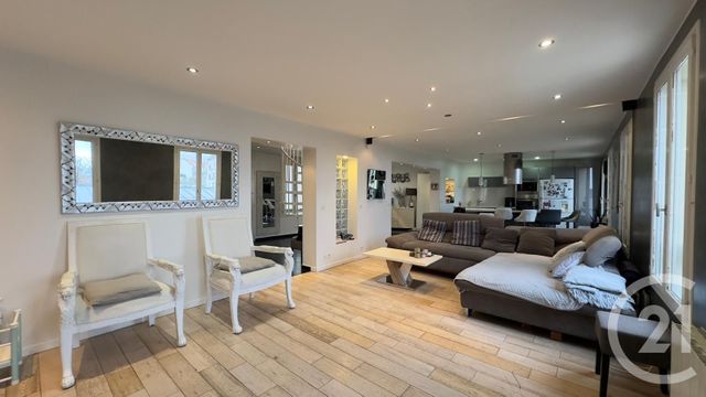 Appartement F6 à vendre - 6 pièces - 135.42 m2 - NOGENT SUR MARNE - 94 - ILE-DE-FRANCE - Century 21 Bords De Marne