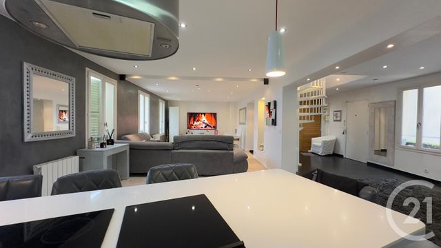 Appartement F6 à vendre - 6 pièces - 135.42 m2 - NOGENT SUR MARNE - 94 - ILE-DE-FRANCE - Century 21 Bords De Marne