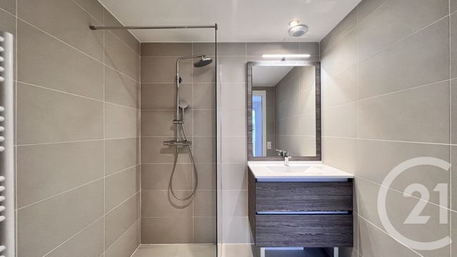 Appartement F3 à louer - 3 pièces - 70.7 m2 - LE PERREUX SUR MARNE - 94 - ILE-DE-FRANCE - Century 21 Bords De Marne