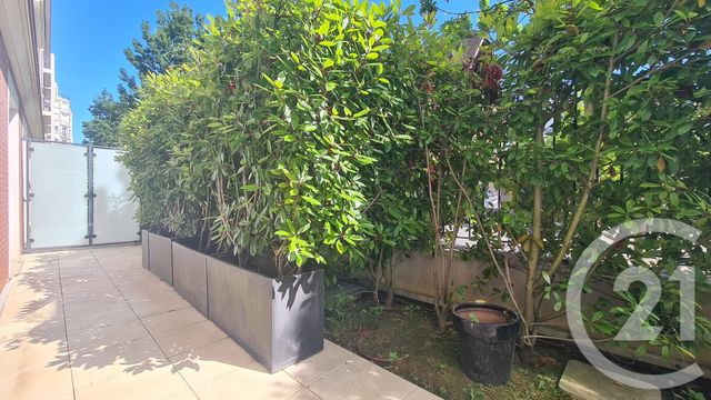Appartement F2 à vendre - 2 pièces - 41.73 m2 - NOGENT SUR MARNE - 94 - ILE-DE-FRANCE - Century 21 Bords De Marne