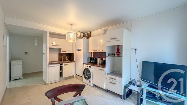 Appartement F2 à louer - 2 pièces - 36.07 m2 - LE PERREUX SUR MARNE - 94 - ILE-DE-FRANCE - Century 21 Bords De Marne