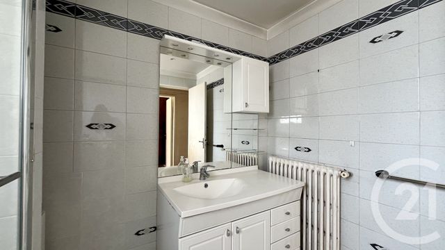 Appartement F3 à vendre - 3 pièces - 73.1 m2 - NOGENT SUR MARNE - 94 - ILE-DE-FRANCE - Century 21 Bords De Marne