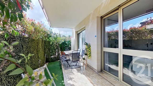 Appartement F5 à vendre - 5 pièces - 157.58 m2 - NOGENT SUR MARNE - 94 - ILE-DE-FRANCE - Century 21 Bords De Marne