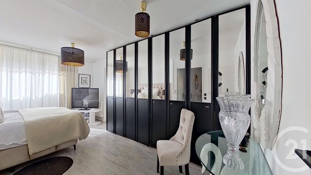 Appartement F5 à vendre - 5 pièces - 157.58 m2 - NOGENT SUR MARNE - 94 - ILE-DE-FRANCE - Century 21 Bords De Marne