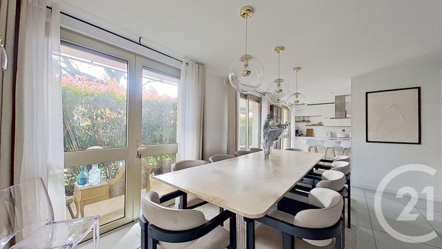 Appartement F5 à vendre - 5 pièces - 157.58 m2 - NOGENT SUR MARNE - 94 - ILE-DE-FRANCE - Century 21 Bords De Marne