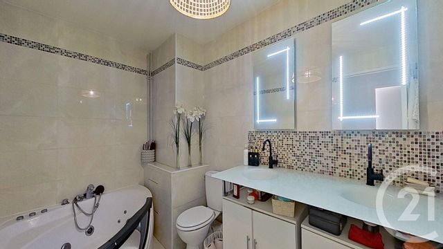 Appartement F5 à vendre - 5 pièces - 157.58 m2 - NOGENT SUR MARNE - 94 - ILE-DE-FRANCE - Century 21 Bords De Marne