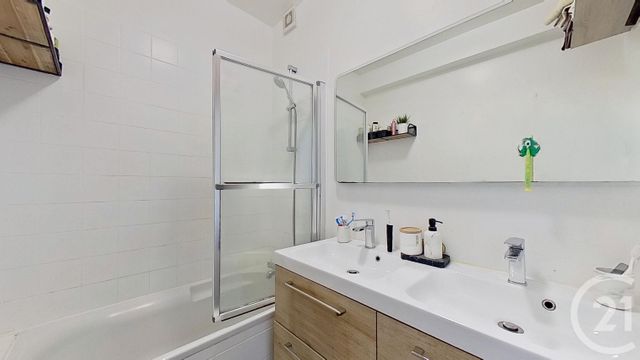 Appartement F3 à vendre - 3 pièces - 64.2 m2 - NOGENT SUR MARNE - 94 - ILE-DE-FRANCE - Century 21 Bords De Marne