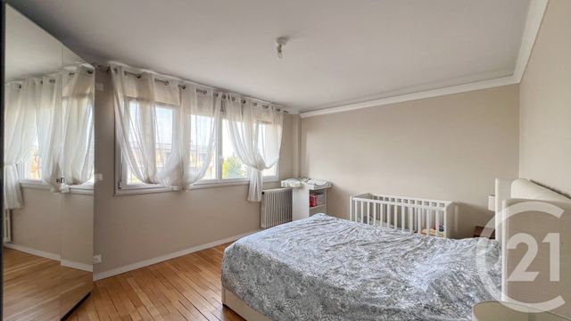 Appartement F3 à louer - 3 pièces - 93.38 m2 - NOGENT SUR MARNE - 94 - ILE-DE-FRANCE - Century 21 Bords De Marne