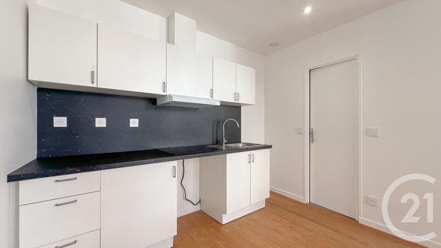 Appartement F2 à louer - 2 pièces - 30.8 m2 - FONTENAY SOUS BOIS - 94 - ILE-DE-FRANCE - Century 21 Bords De Marne
