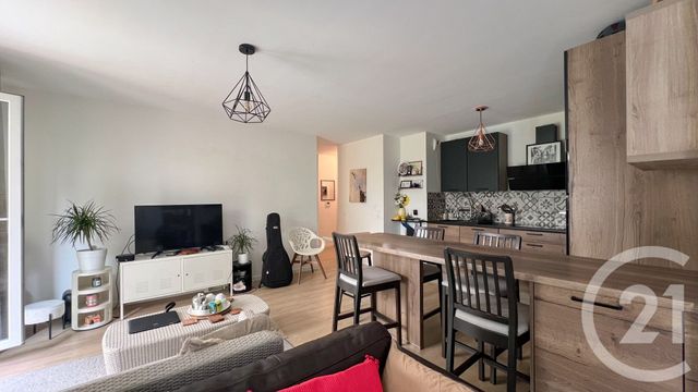 Appartement F3 à vendre - 3 pièces - 68.64 m2 - ROSNY SOUS BOIS - 93 - ILE-DE-FRANCE - Century 21 Bords De Marne