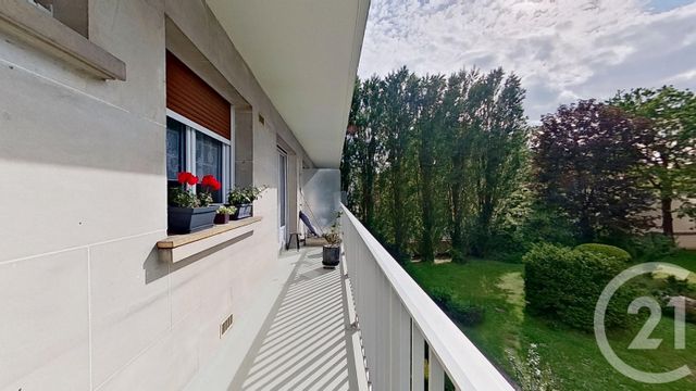 Appartement F2 à vendre - 2 pièces - 68.05 m2 - NOGENT SUR MARNE - 94 - ILE-DE-FRANCE - Century 21 Bords De Marne