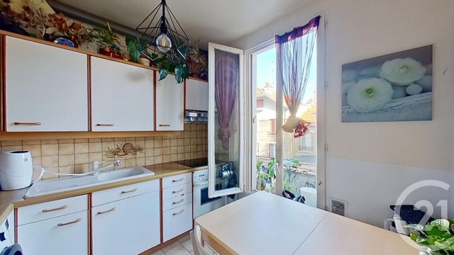Appartement F2 à vendre - 2 pièces - 28.3 m2 - NOGENT SUR MARNE - 94 - ILE-DE-FRANCE - Century 21 Bords De Marne