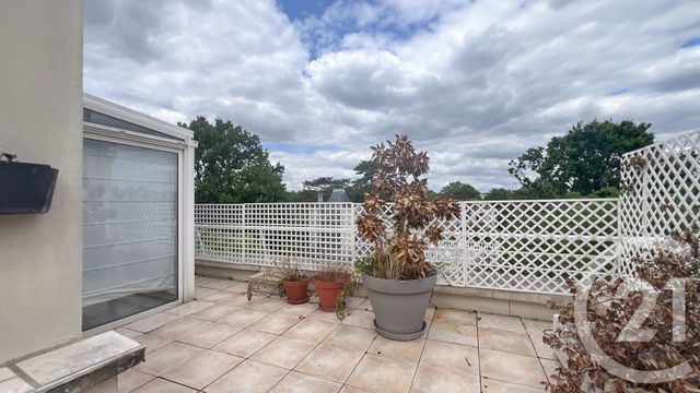 Appartement F5 à louer - 5 pièces - 99.31 m2 - NOGENT SUR MARNE - 94 - ILE-DE-FRANCE - Century 21 Bords De Marne