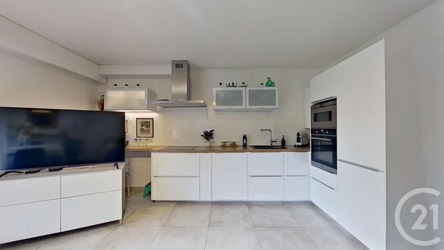 Appartement F3 à vendre - 3 pièces - 64.74 m2 - LE PERREUX SUR MARNE - 94 - ILE-DE-FRANCE - Century 21 Bords De Marne