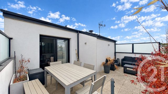 Appartement F3 à vendre - 3 pièces - 69.0 m2 - LE PERREUX SUR MARNE - 94 - ILE-DE-FRANCE - Century 21 Bords De Marne