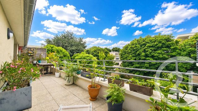 Appartement F5 à vendre - 5 pièces - 103.98 m2 - NOGENT SUR MARNE - 94 - ILE-DE-FRANCE - Century 21 Bords De Marne