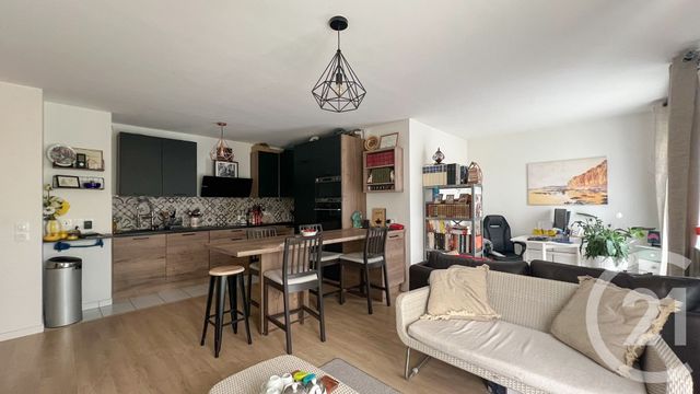 Appartement F3 à vendre - 3 pièces - 68.64 m2 - ROSNY SOUS BOIS - 93 - ILE-DE-FRANCE - Century 21 Bords De Marne