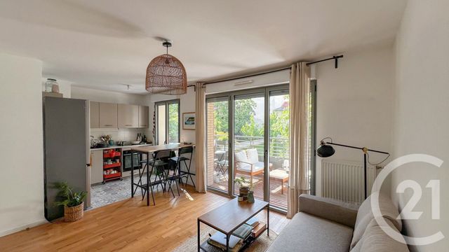 Appartement F2 à louer - 2 pièces - 41.7 m2 - NOGENT SUR MARNE - 94 - ILE-DE-FRANCE - Century 21 Bords De Marne