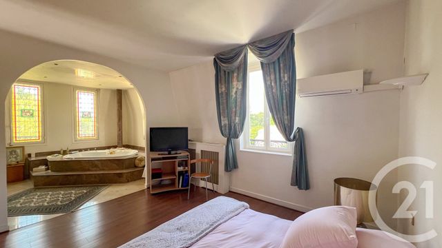 maison à vendre - 6 pièces - 269.06 m2 - LE PERREUX SUR MARNE - 94 - ILE-DE-FRANCE - Century 21 Bords De Marne