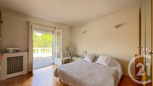 maison à vendre - 6 pièces - 269.06 m2 - LE PERREUX SUR MARNE - 94 - ILE-DE-FRANCE - Century 21 Bords De Marne