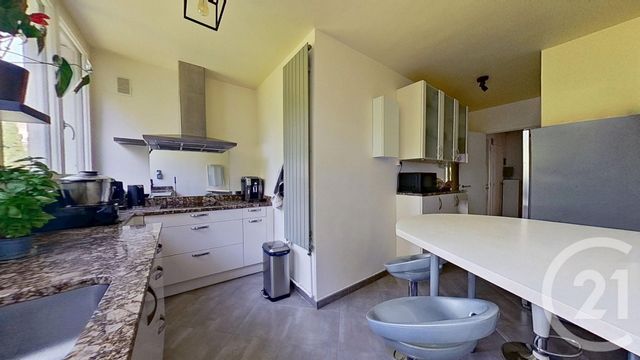 Appartement F5 à vendre - 5 pièces - 144.4 m2 - NOGENT SUR MARNE - 94 - ILE-DE-FRANCE - Century 21 Bords De Marne