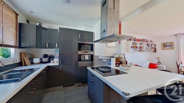 Appartement F3 à vendre - 3 pièces - 57.23 m2 - LE PERREUX SUR MARNE - 94 - ILE-DE-FRANCE - Century 21 Bords De Marne