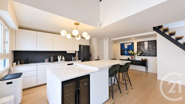 Appartement F5 à vendre - 5 pièces - 138.26 m2 - NOGENT SUR MARNE - 94 - ILE-DE-FRANCE - Century 21 Bords De Marne