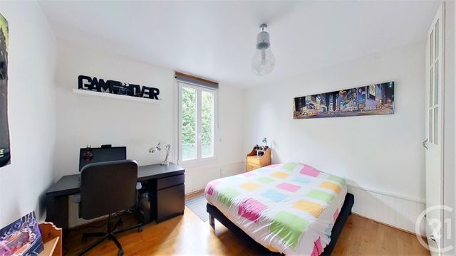 Afficher la photo en grand maison à vendre - 5 pièces - 116.16 m2 - NOGENT SUR MARNE - 94 - ILE-DE-FRANCE - Century 21 Bords De Marne